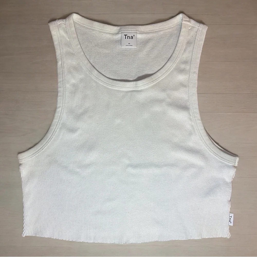 SOLD -TNA Cropped Ribbed Racer Tank Top - Picture 2 of 3